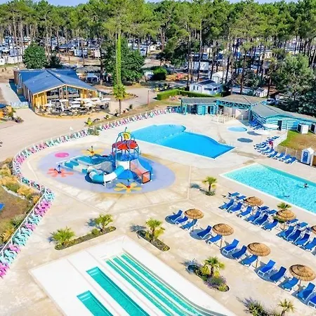 Mobil-home 4-8 Personnes Camping Saint-Julien-en-Born